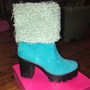 Platform boots